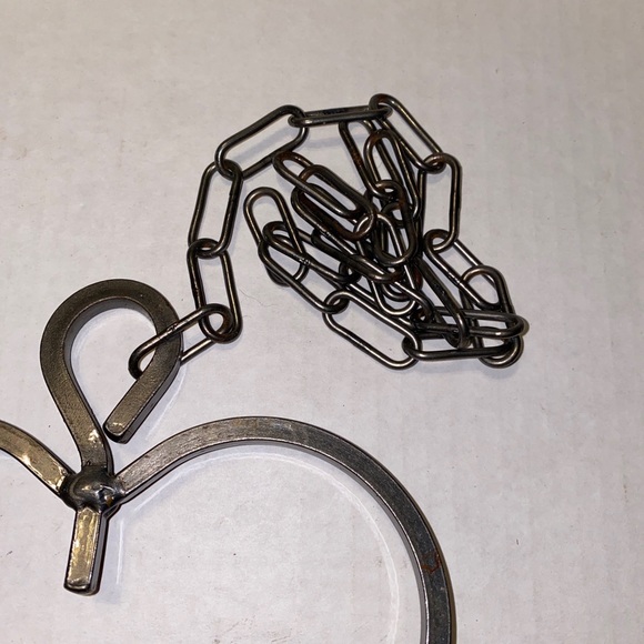 Vintage Rustic Farmhouse Hanging Wrought Iron Heart Shape Candle or Plant Holder - Picture 5 of 12